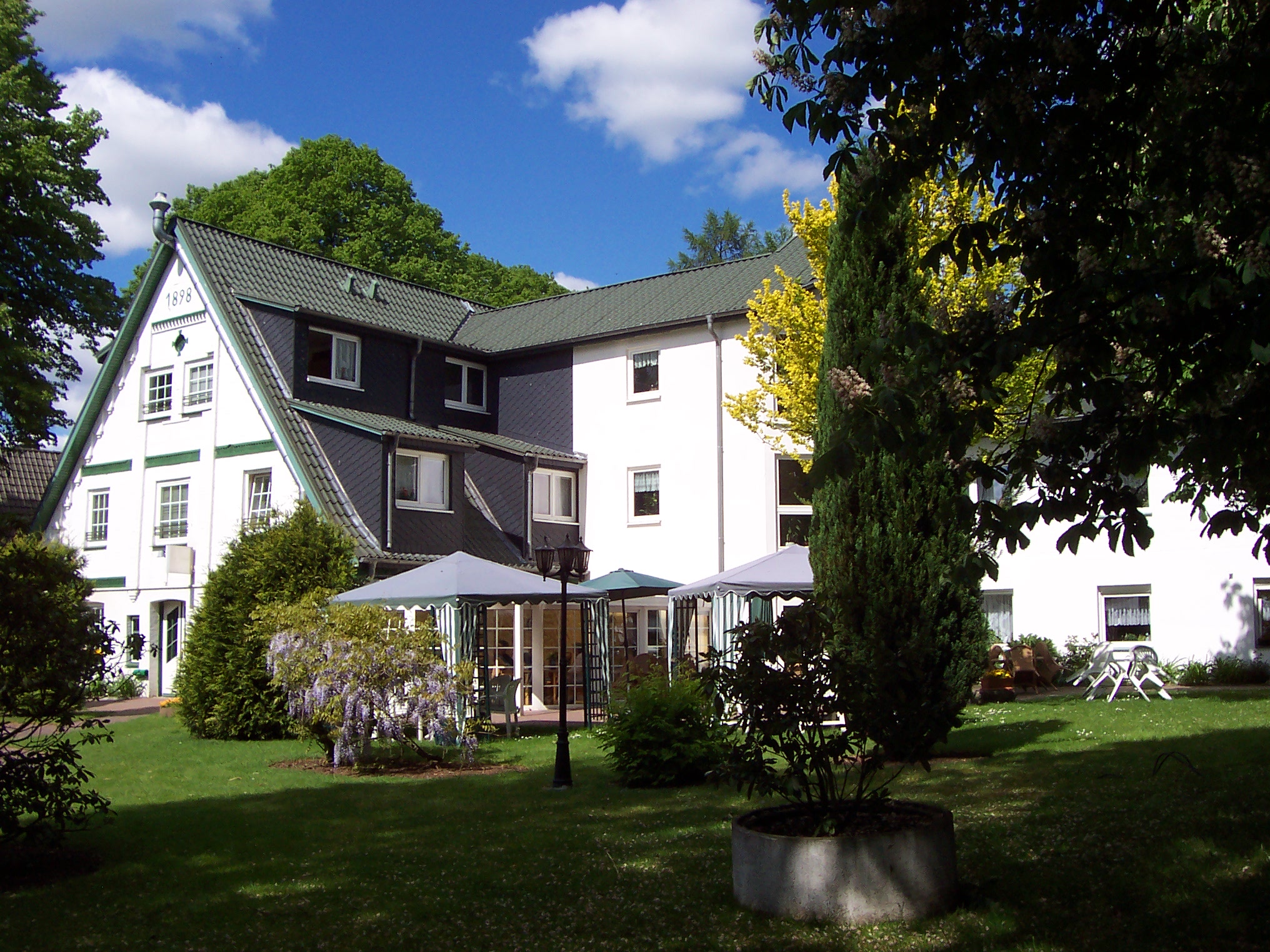 Alten- und Pflegeheim Rönnerhof GmbH